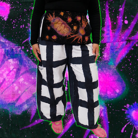 COLIN YEO LICORICE CANDY MINI APRON